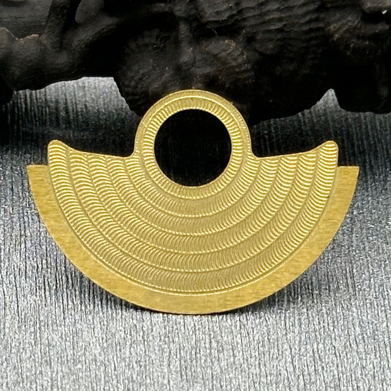 61 نمطًا من قطع غيار الدوّار ا - مراجعة Reel Case وسعره